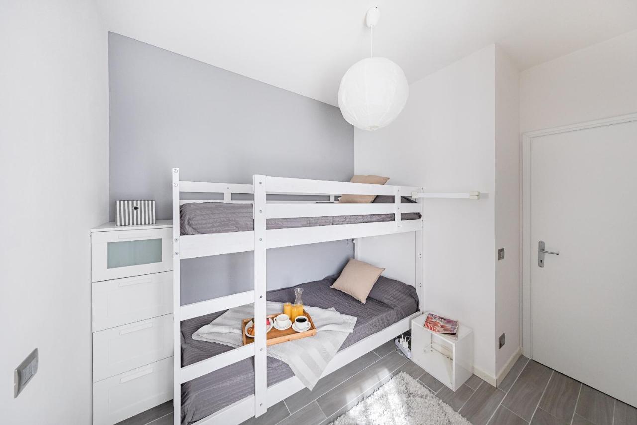 Appartamento Mazzini P1-25 By Wonderful Italy Sirmione Dış mekan fotoğraf