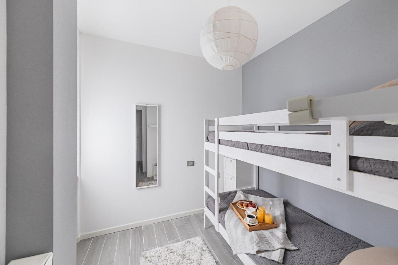 Appartamento Mazzini P1-25 By Wonderful Italy Sirmione Dış mekan fotoğraf