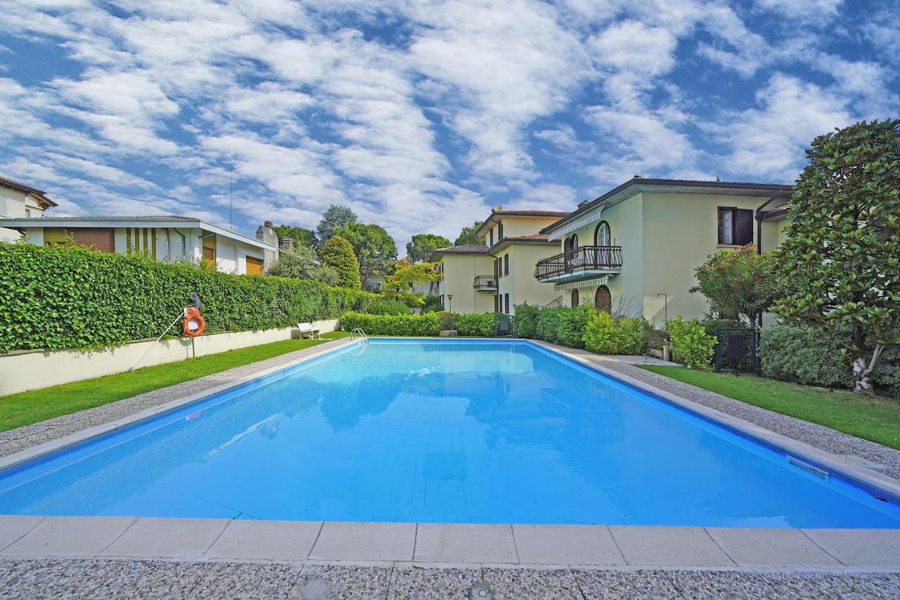 Appartamento Mazzini P1-25 By Wonderful Italy Sirmione Dış mekan fotoğraf